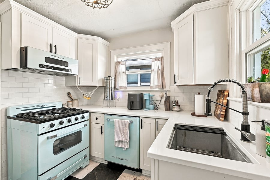 Furnished Finder property 1044251_1 photo 9