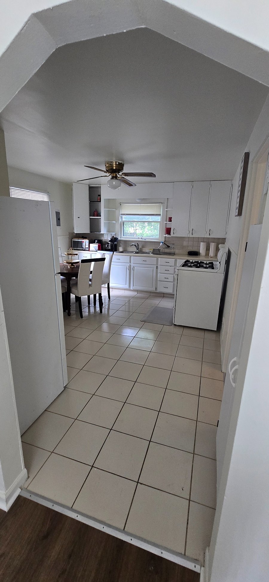 Furnished Finder property 1044252_1 photo 4