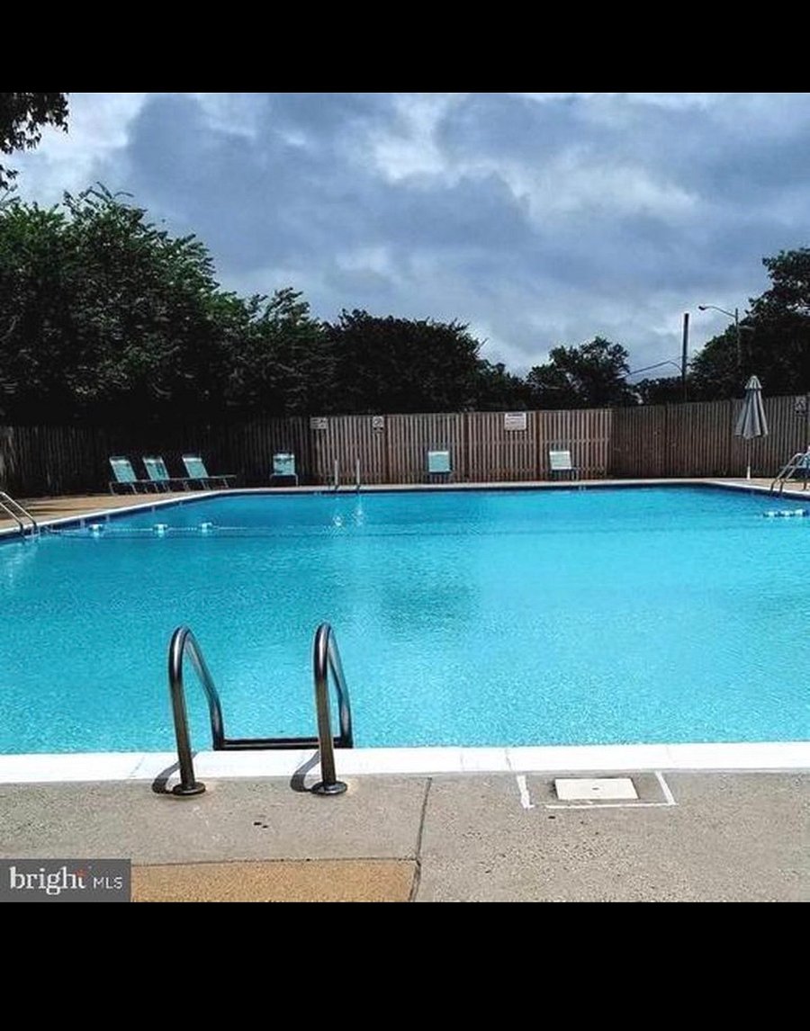 Well maintained and relaxing pool with lifeguard open during the summer season.