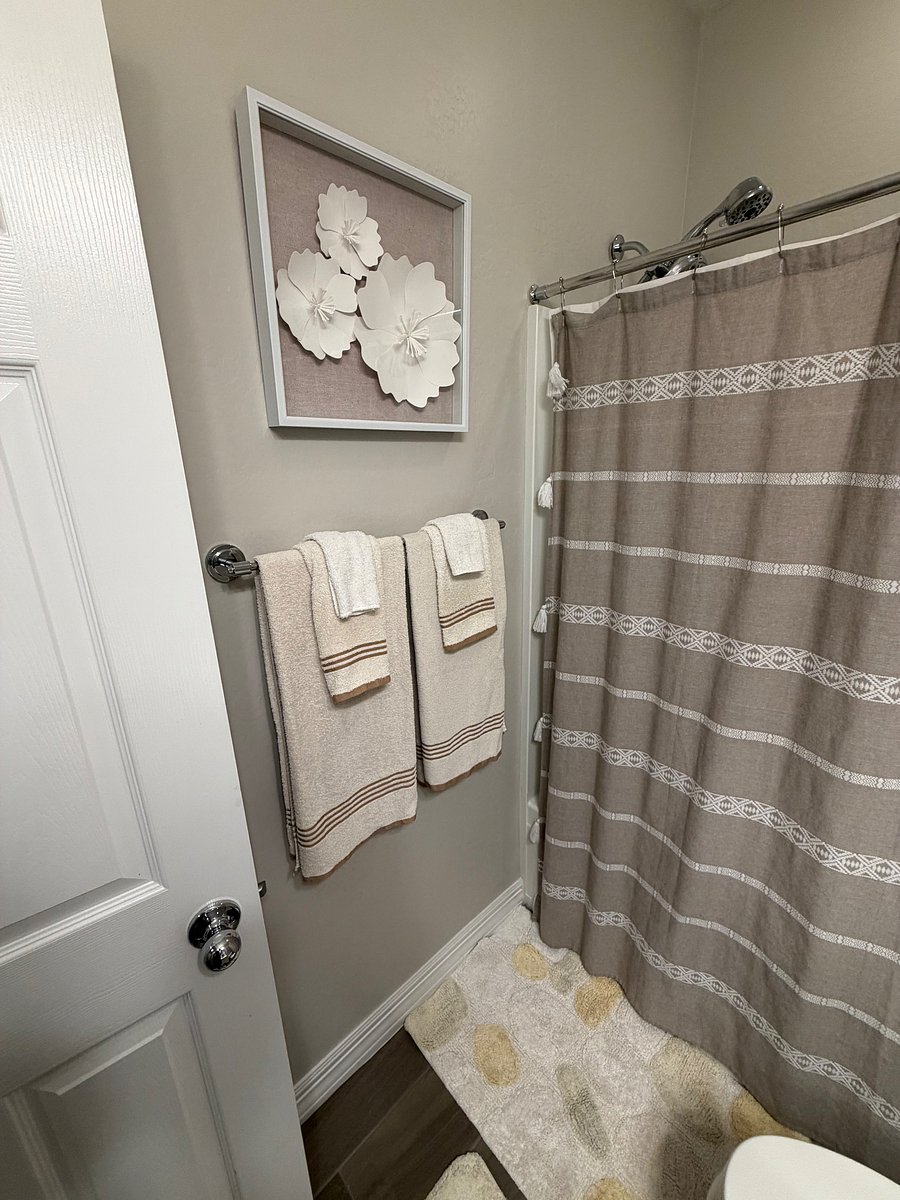 Furnished Finder property 1044262_1 photo 9