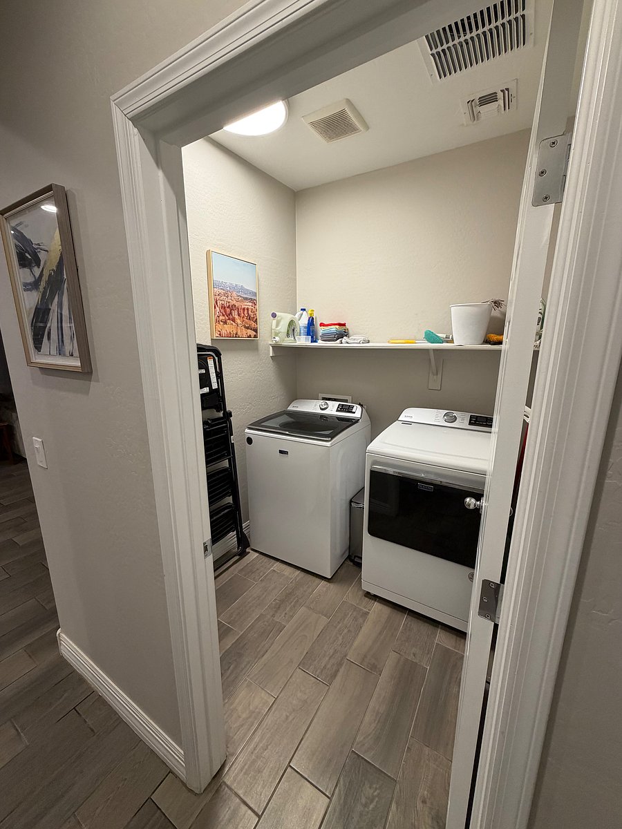 Furnished Finder property 1044262_1 photo 12