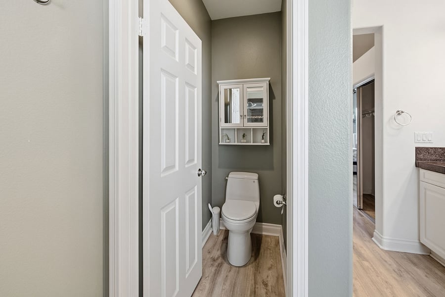 Furnished Finder property 1044267_1 photo 35