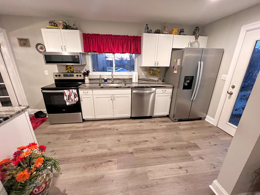 Furnished Finder property 1044307_1 photo 7