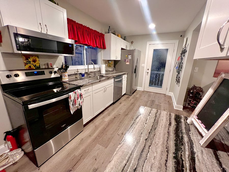 Furnished Finder property 1044307_1 photo 9