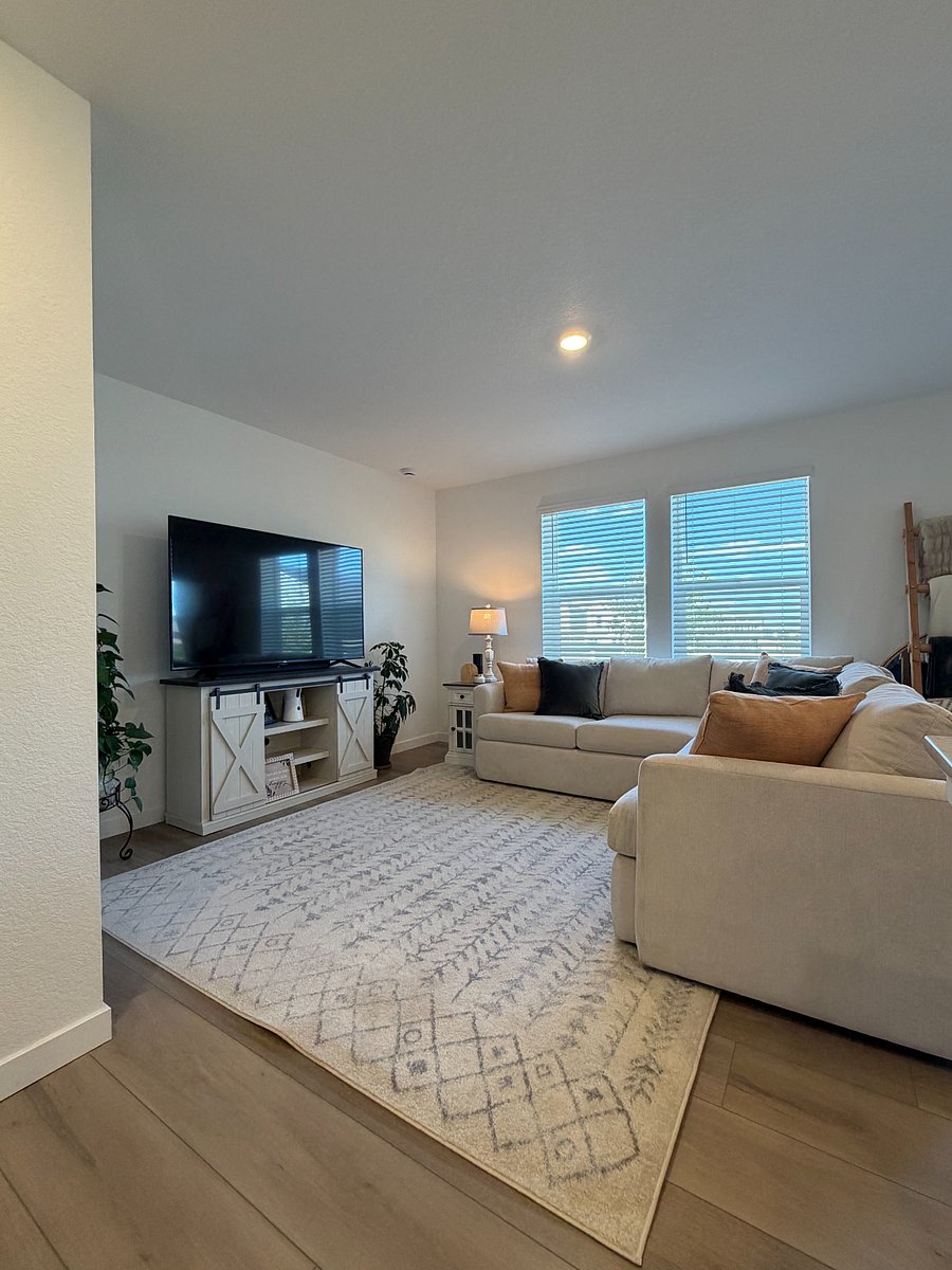 Furnished Finder property 1044353_1 photo 8