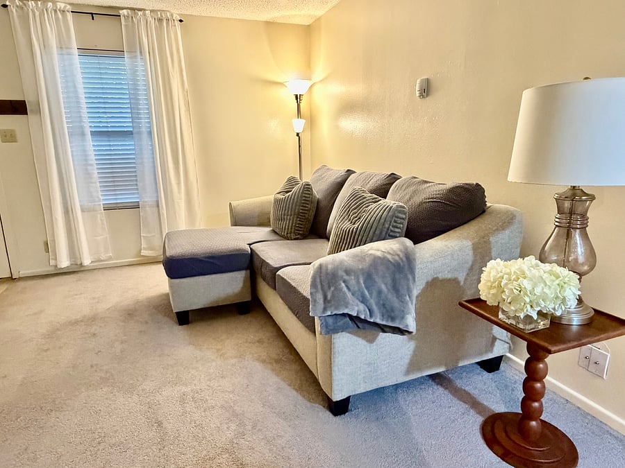 Furnished Finder property 1044357_1 photo 3