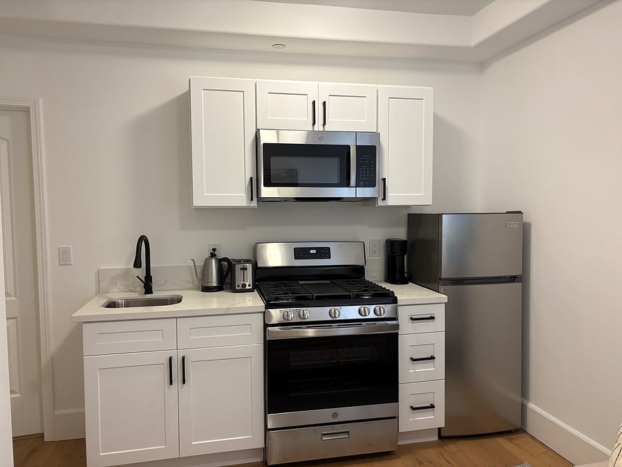 Furnished Finder property 1044368_1 photo 3