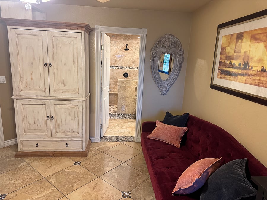Furnished Finder property 1044376_1 photo 3