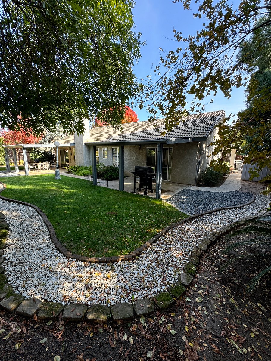Furnished Finder property 1044377_1 photo 9