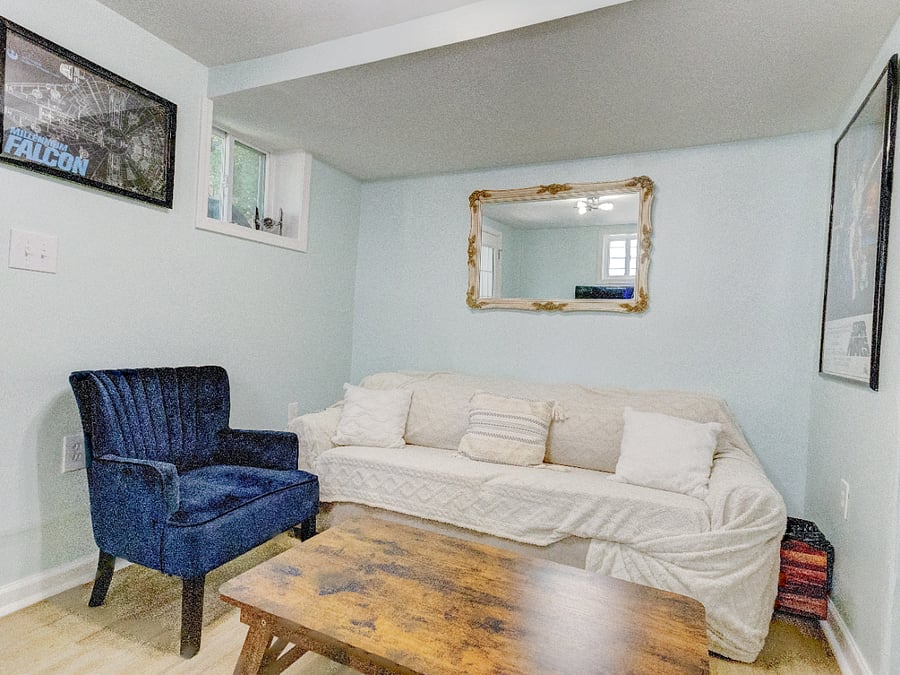 Downstairs sitting room- fold out couch.