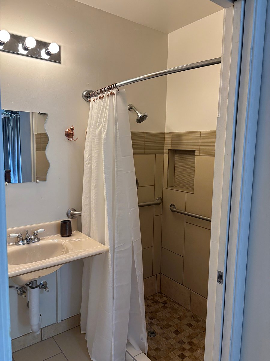 Furnished Finder property 1044390_1 photo 8