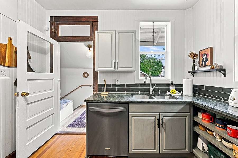 Furnished Finder property 1044417_1 photo 13