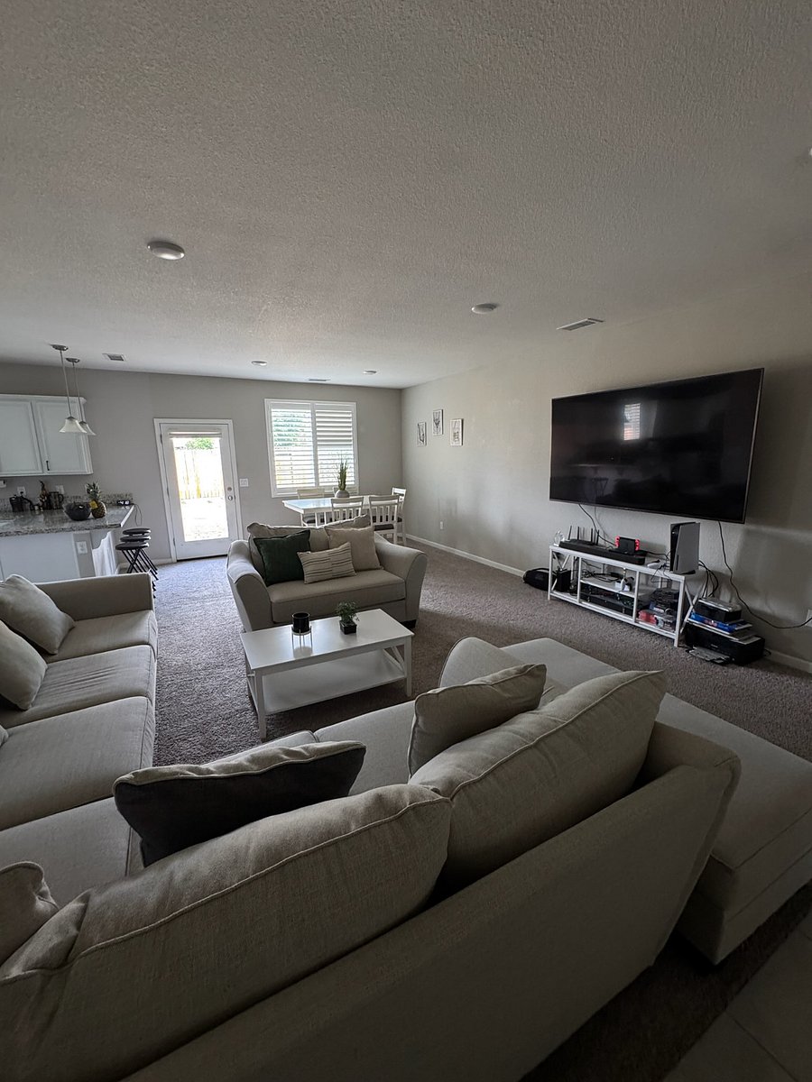 Furnished Finder property 1044419_1 photo 10