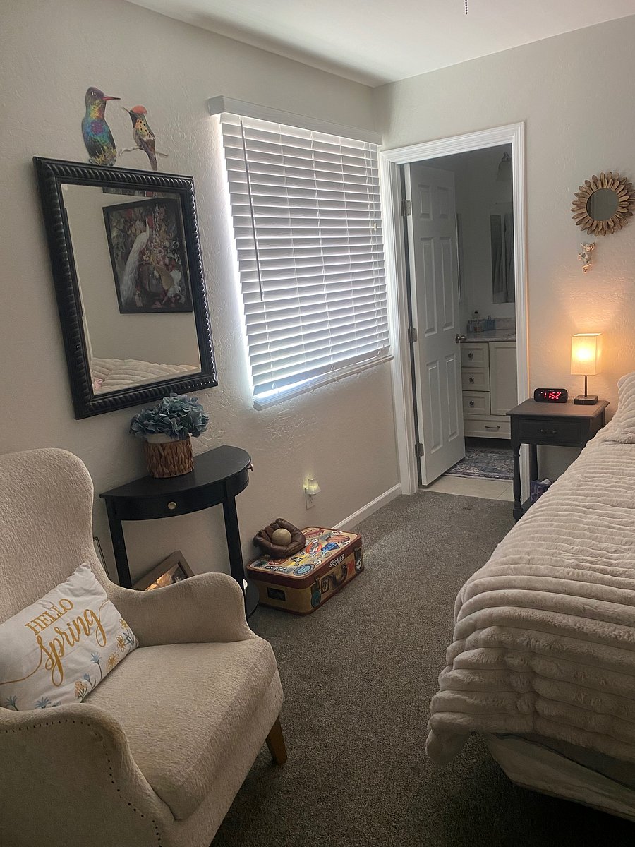 Furnished Finder property 1044423_1 photo 9