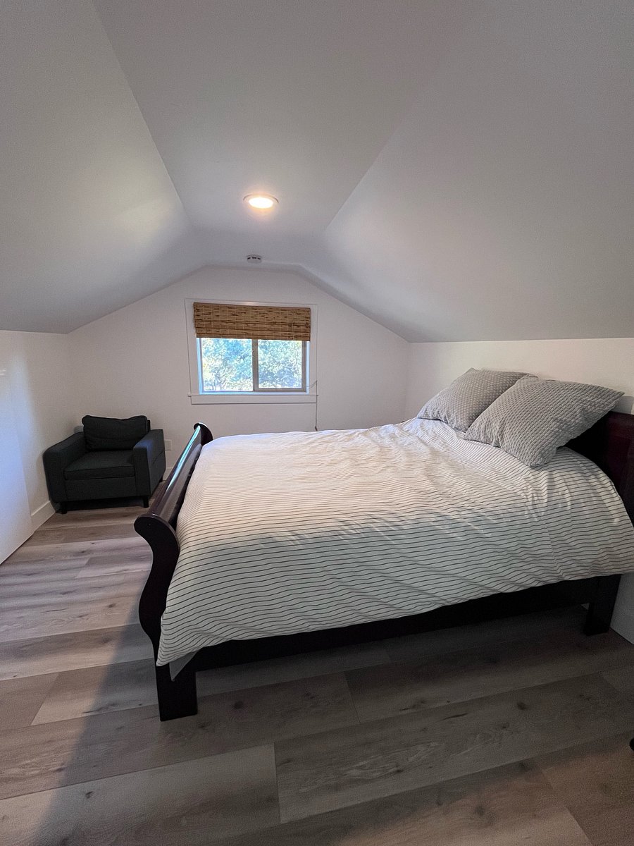 Furnished Finder property 1044447_1 photo 11