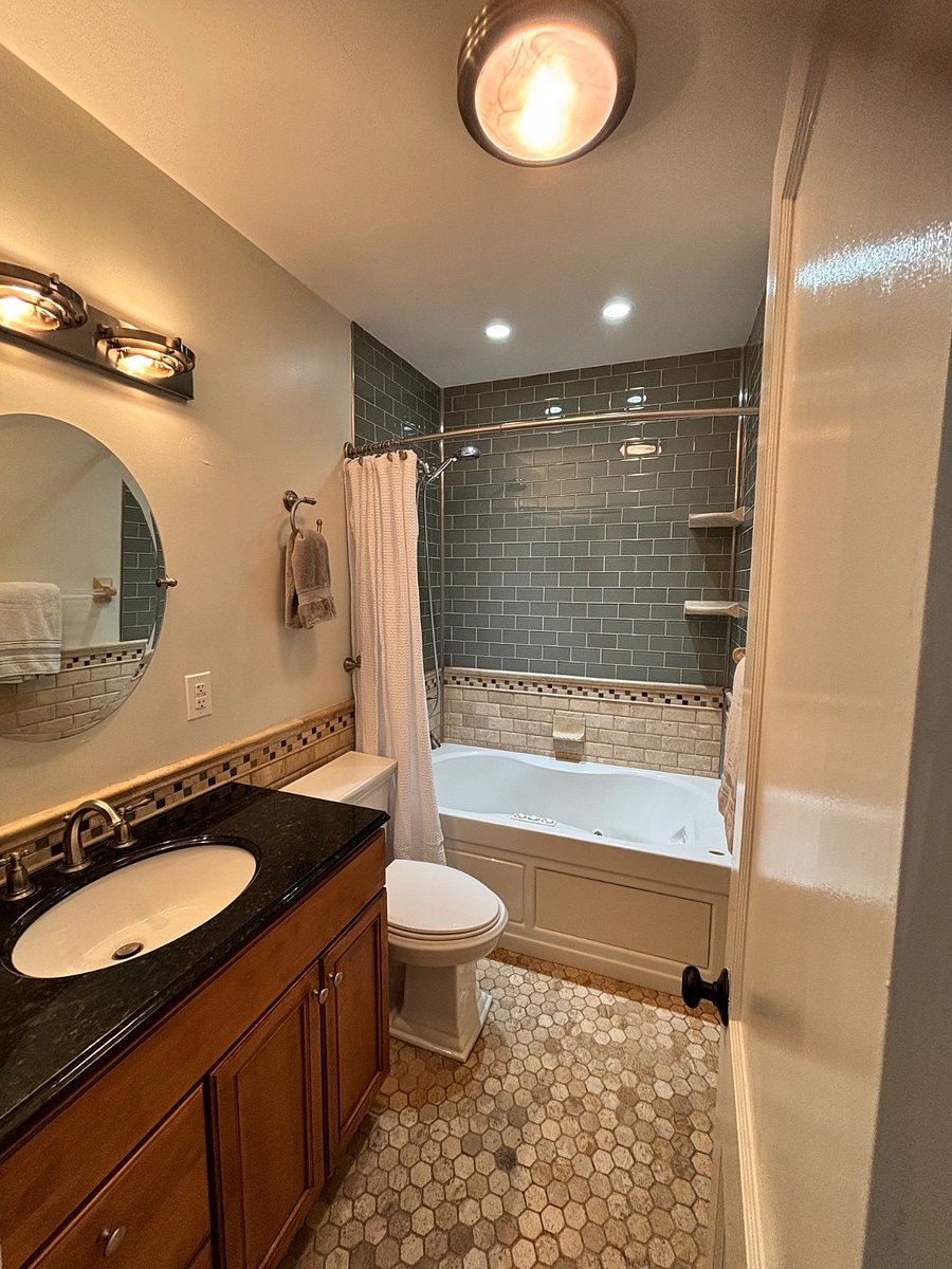 Furnished Finder property 1044450_1 photo 14