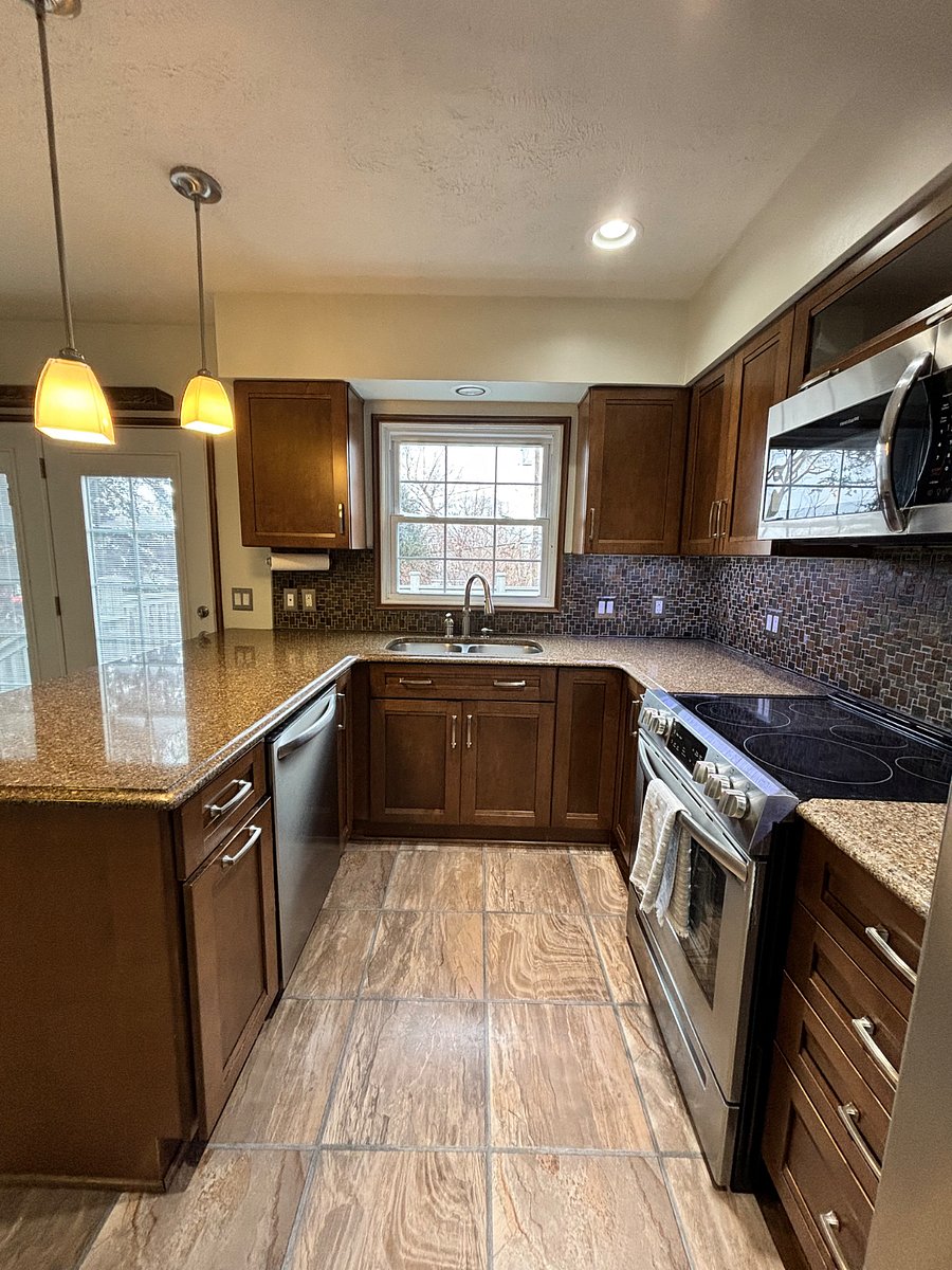 Furnished Finder property 1044450_1 photo 8