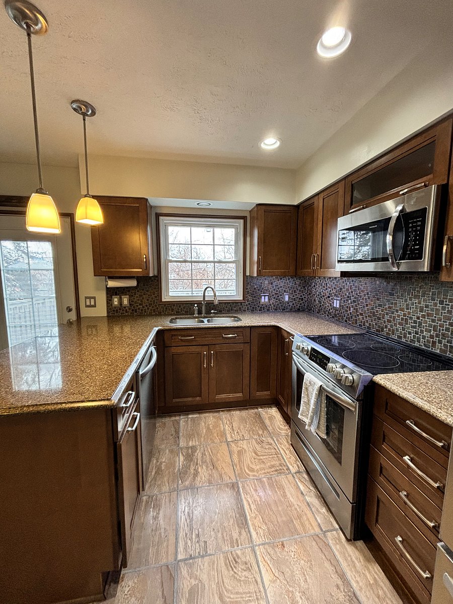 Furnished Finder property 1044450_1 photo 7