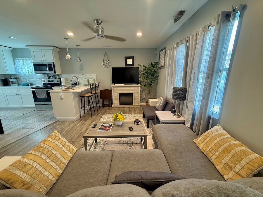 Furnished Finder property 1044452_1 photo 4