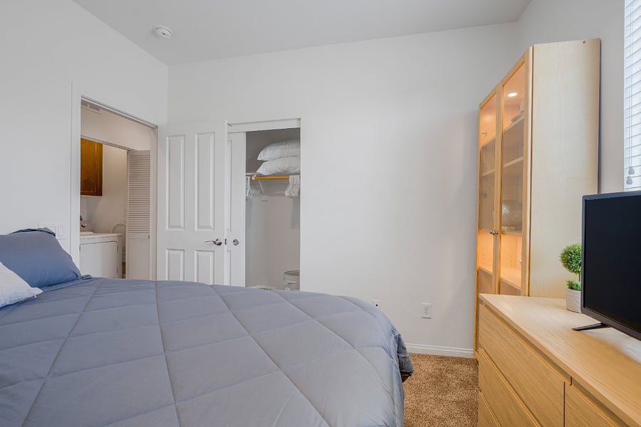 Furnished Finder property 1044456_1 photo 18