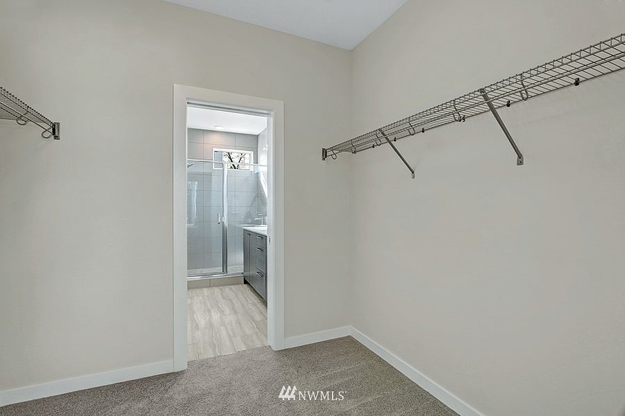 Furnished Finder property 1044506_1 photo 12