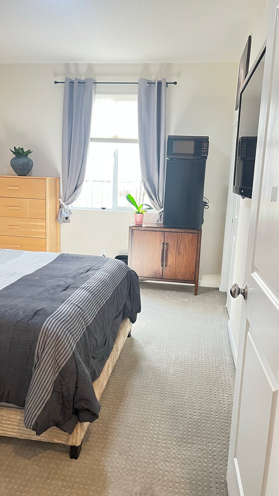 Furnished Finder property 1044517_1 photo 7