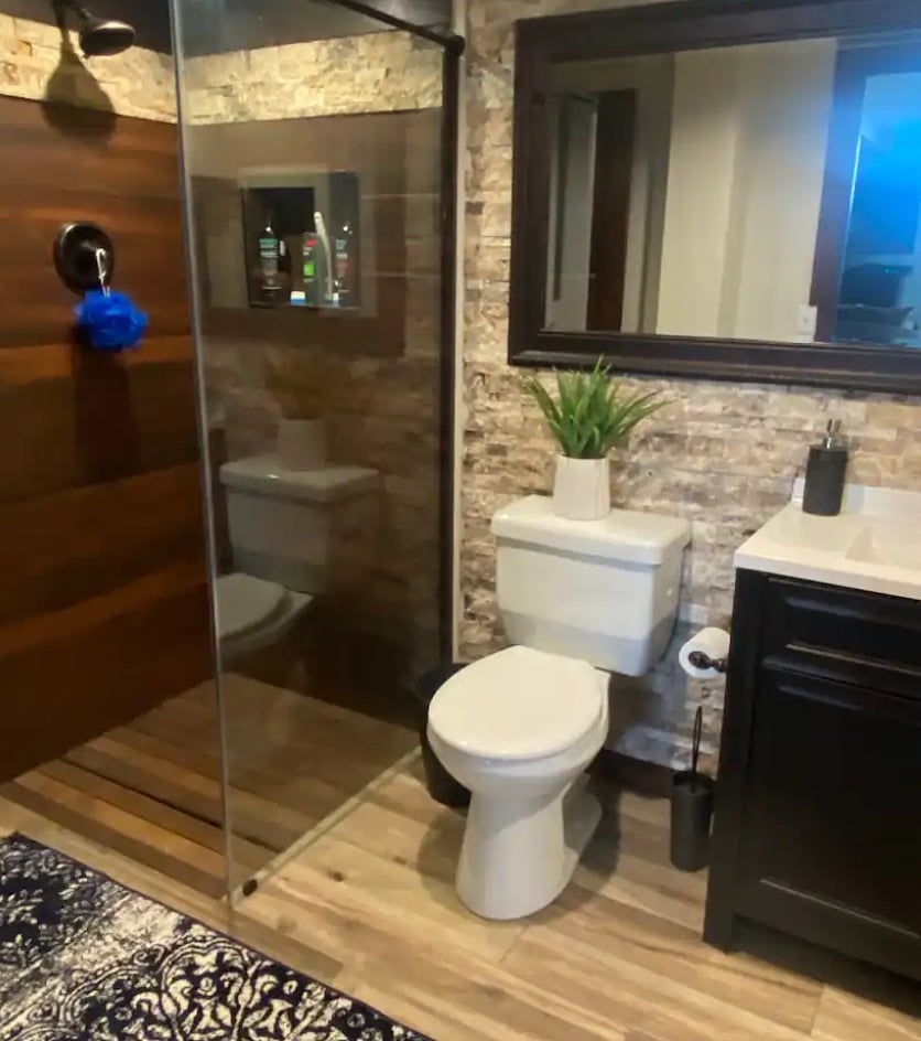 Lower level bath