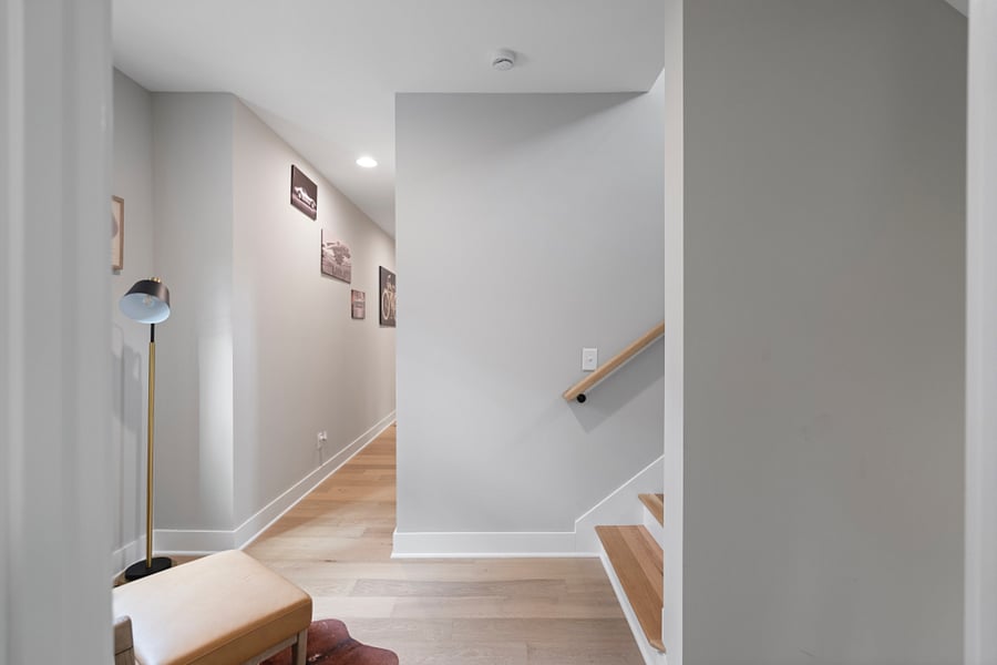 Hallway Lounge
