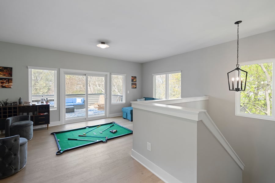 Entertainment & Game Loft