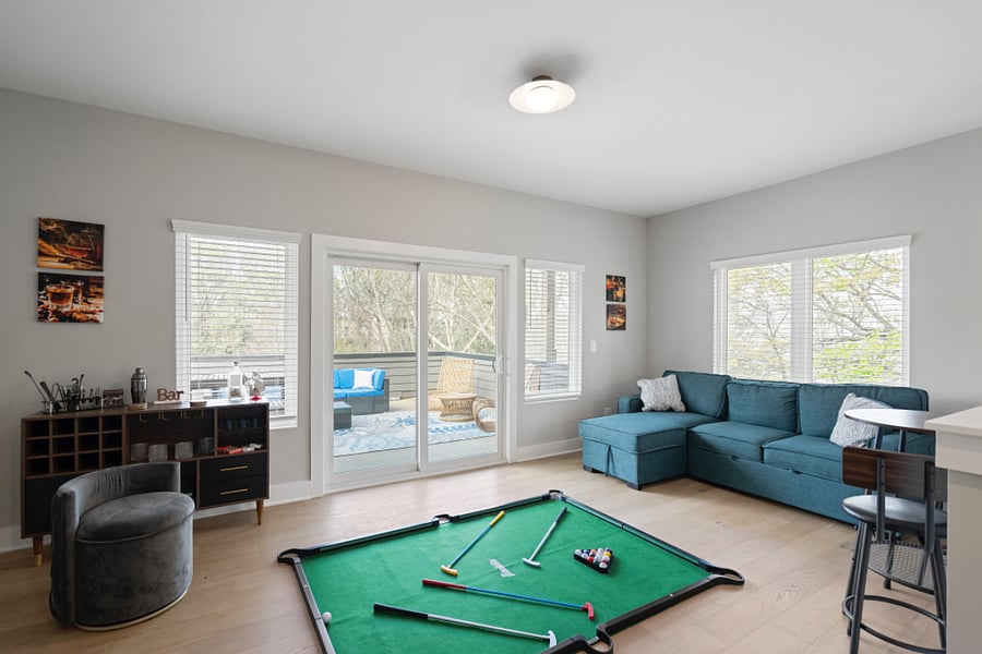 Entertainment & Game Loft
