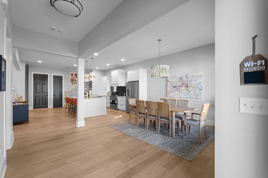 Open Dining Area (Air conditioning, Dining table, and Heating)