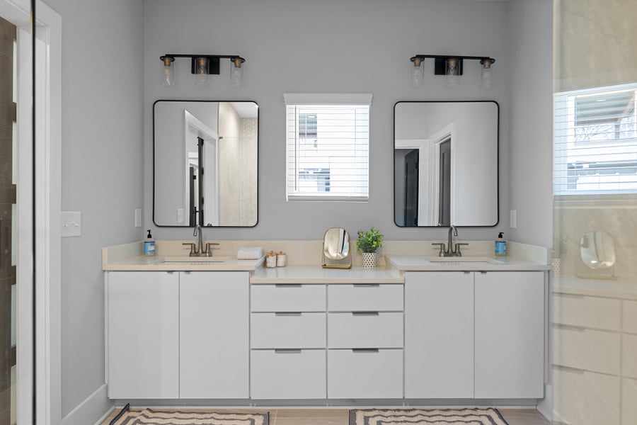 Full Bathroom 4 (Air conditioning, Body soap, Conditioner, Heating, Hot water, Shampoo, Shower gel)