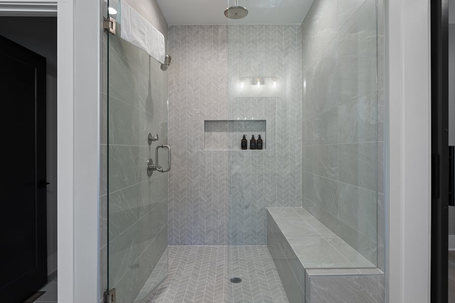 Full Bathroom 4 (Air conditioning, Body soap, Conditioner, Heating, Hot water, Shampoo, Shower gel)