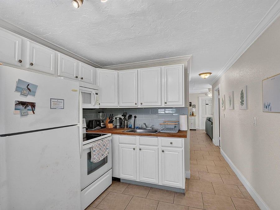 2/1 Kitchen
