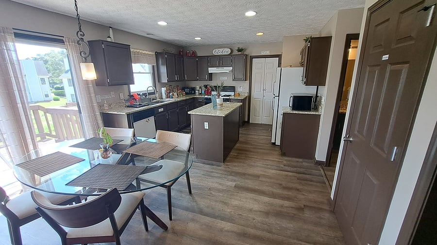 Furnished Finder property 1044593_1 photo 3