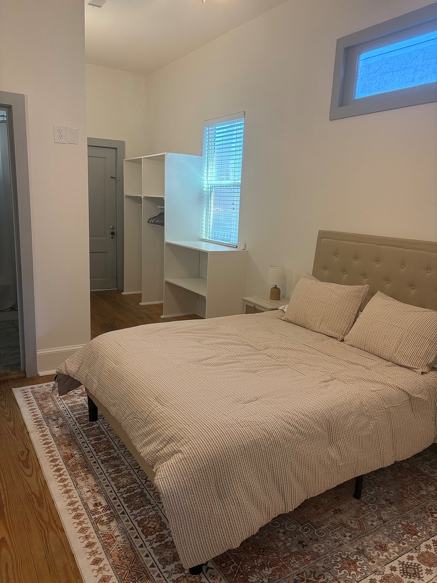 Furnished Finder property 1044595_1 photo 3