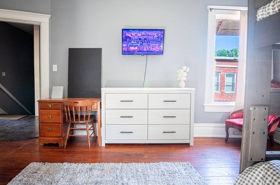 Work, plan, or study in comfort with a quiet workspace. Have questions about the space? Ask us anytime.