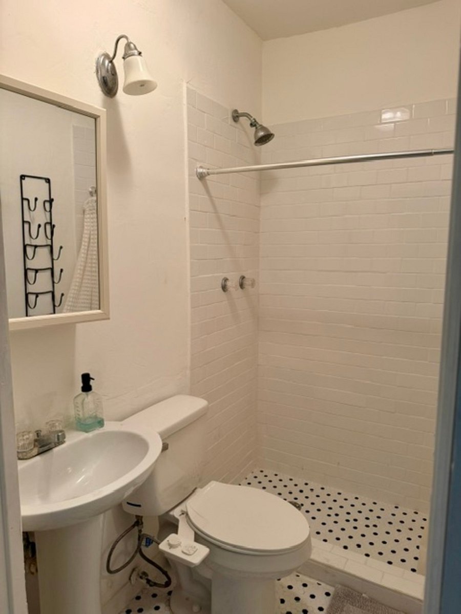Furnished Finder property 1044651_1 photo 19