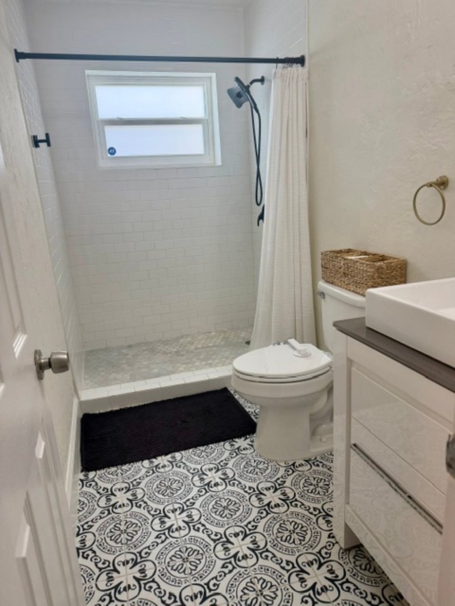 Furnished Finder property 1044651_1 photo 17