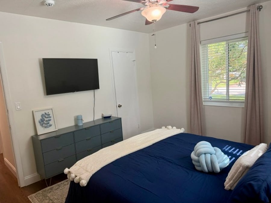 Furnished Finder property 1044651_1 photo 14