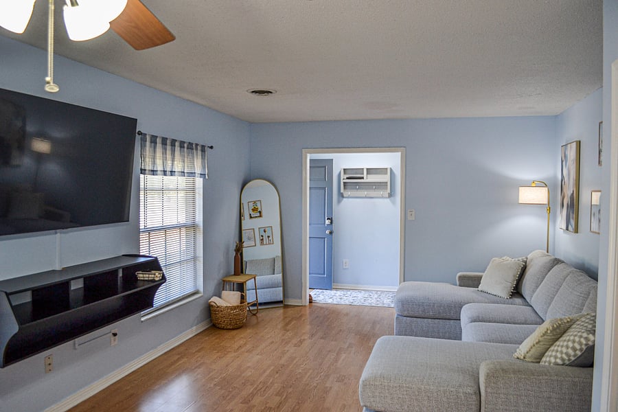 Furnished Finder property 1044654_1 photo 2