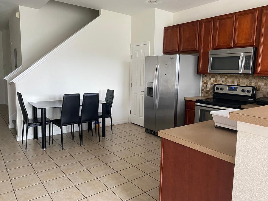 Furnished Finder property 1044666_1 photo 13