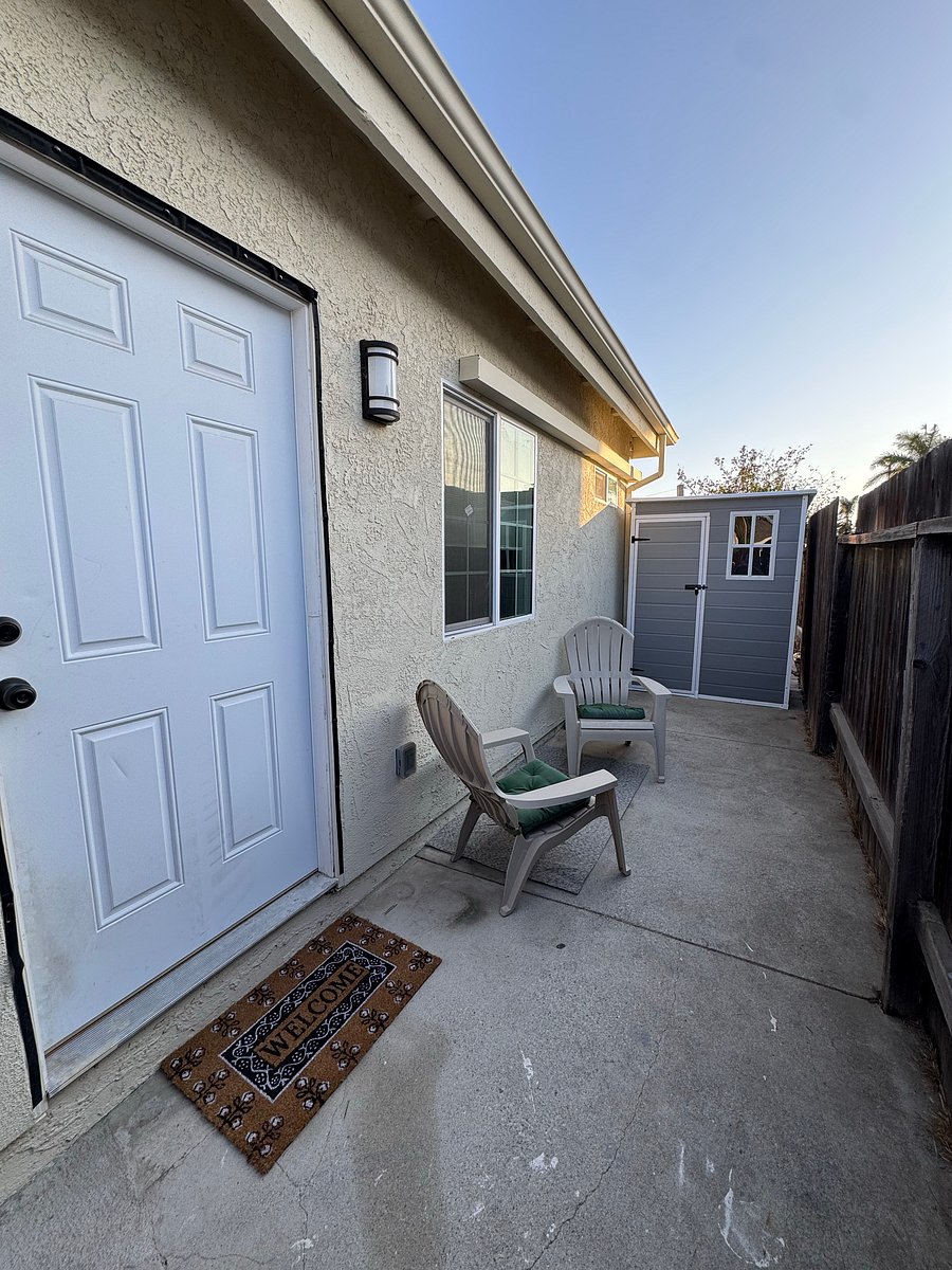 Furnished Finder property 1044673_1 photo 11