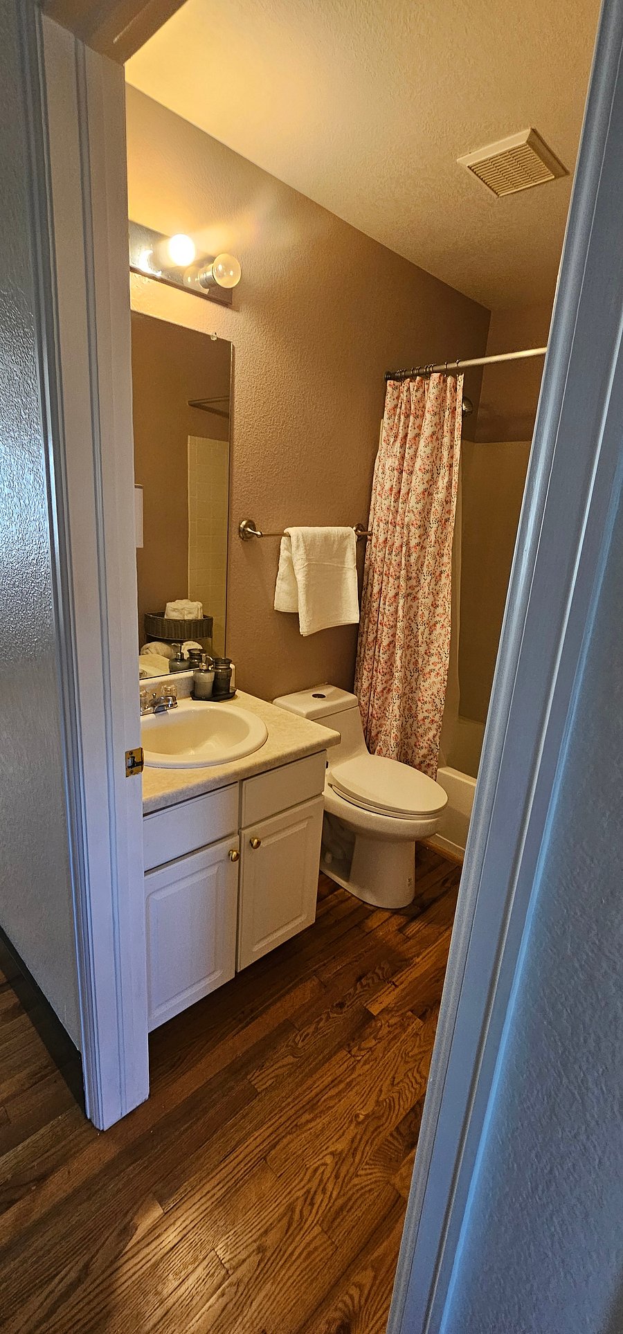 Furnished Finder property 1044685_1 photo 37