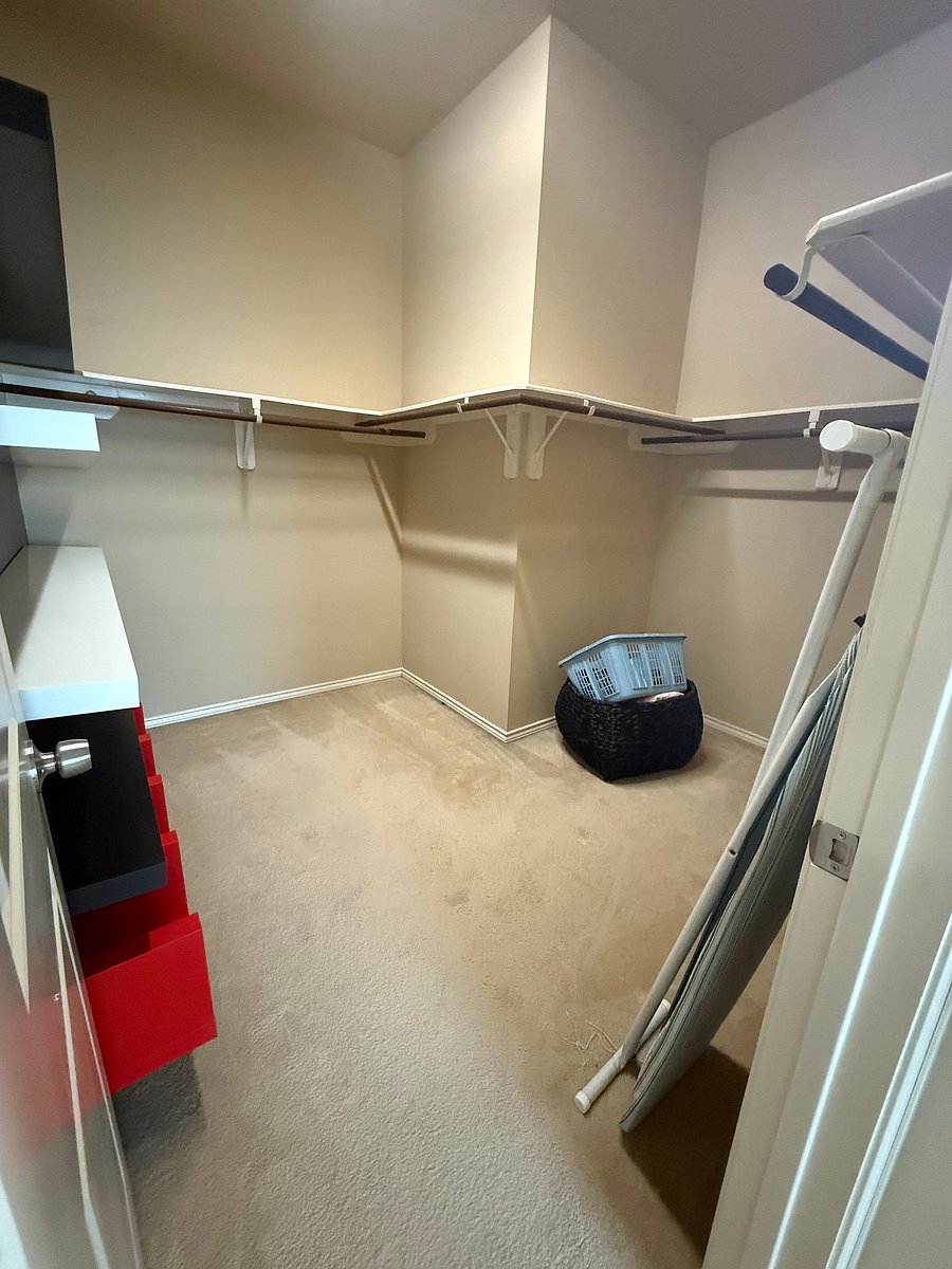 Furnished Finder property 1044688_1 photo 8