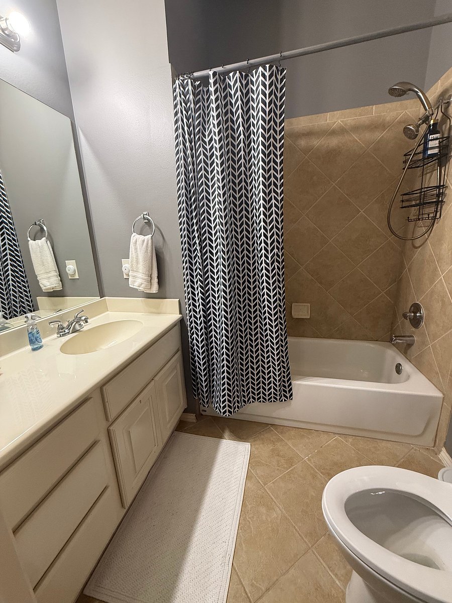 Furnished Finder property 1044688_1 photo 22