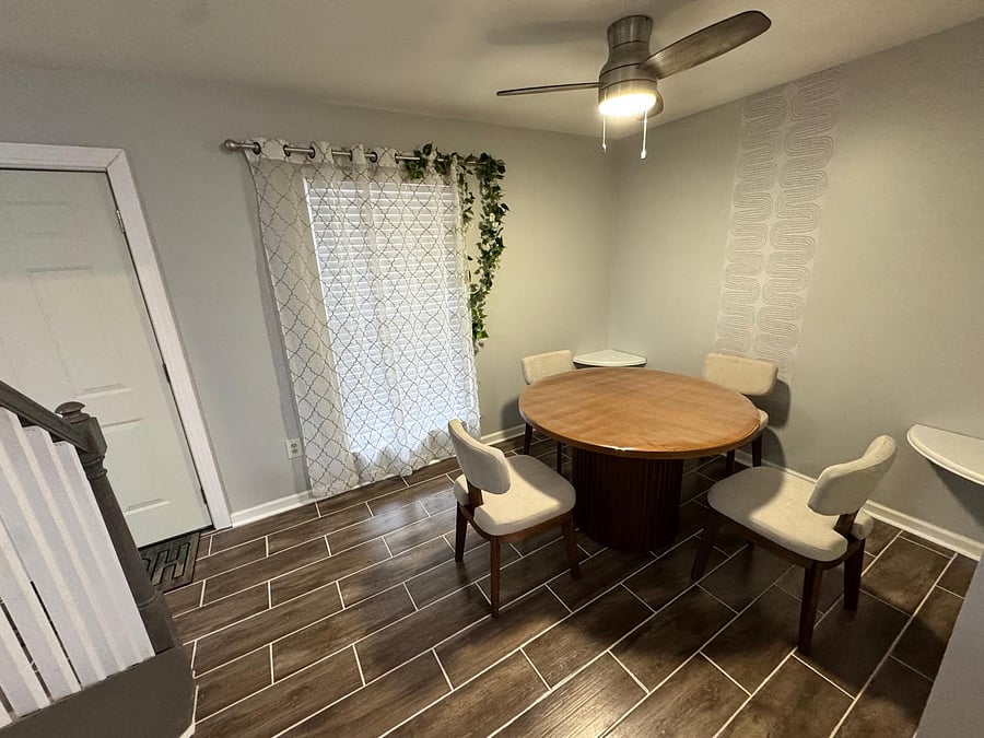 Furnished Finder property 1044706_1 photo 3