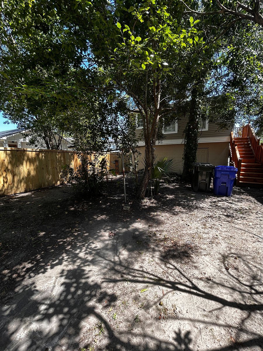 Furnished Finder property 1044712_1 photo 2