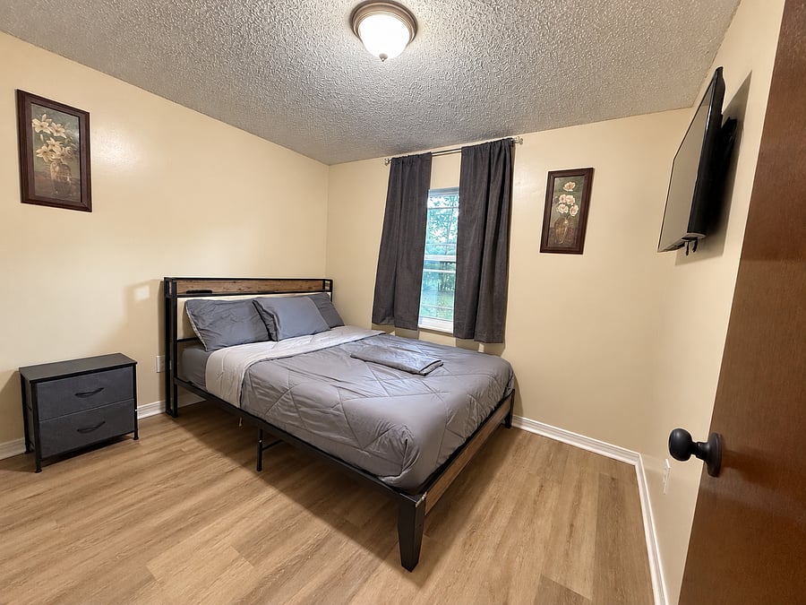 Furnished Finder property 1044724_1 photo 11