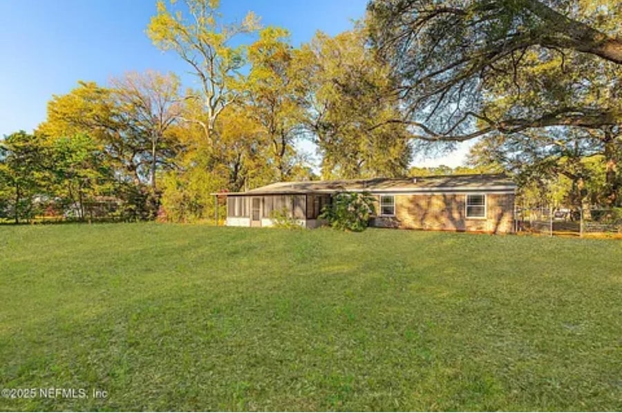 Furnished Finder property 1044724_1 photo 3